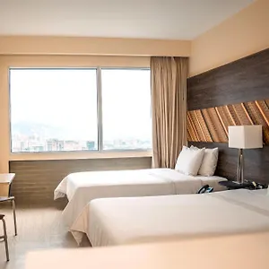 V Grand Hotel, A Member Of Radisson Individuals Медельин